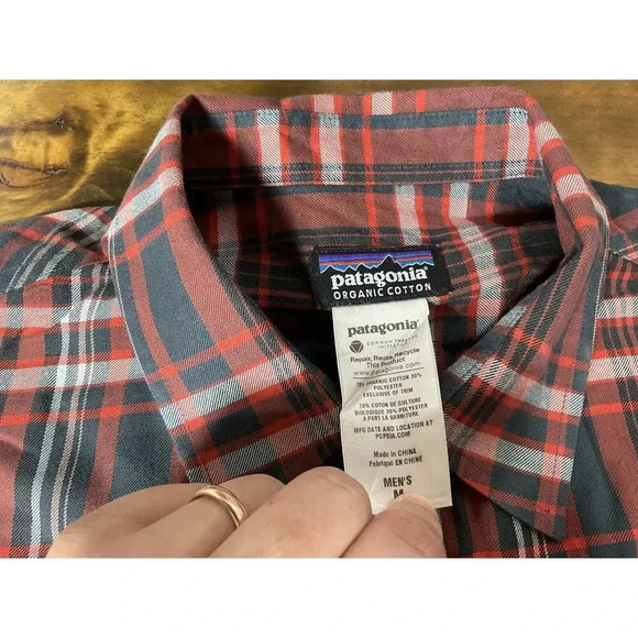 Patagonia Organic Cotton Button Up Long Sleeve Flannel Shirt Mens Size Medium - Picture 6 of 9